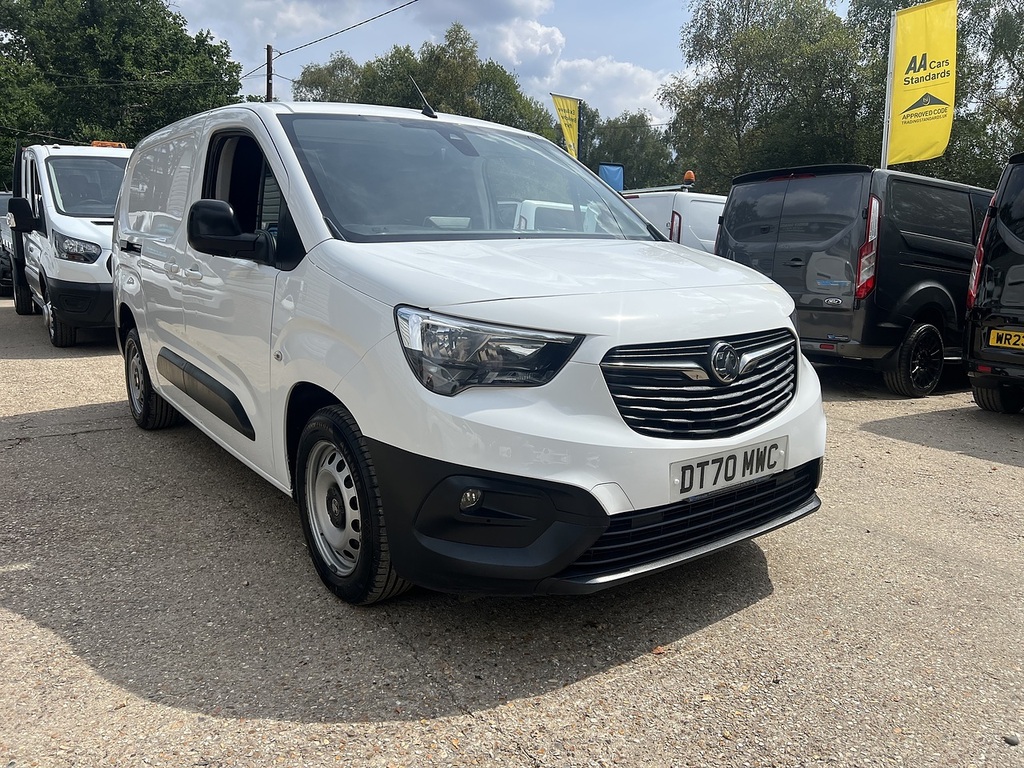 Vauxhall Combo 2300 1.5 Turbo D 100Ps H1 Sportive Van  #11