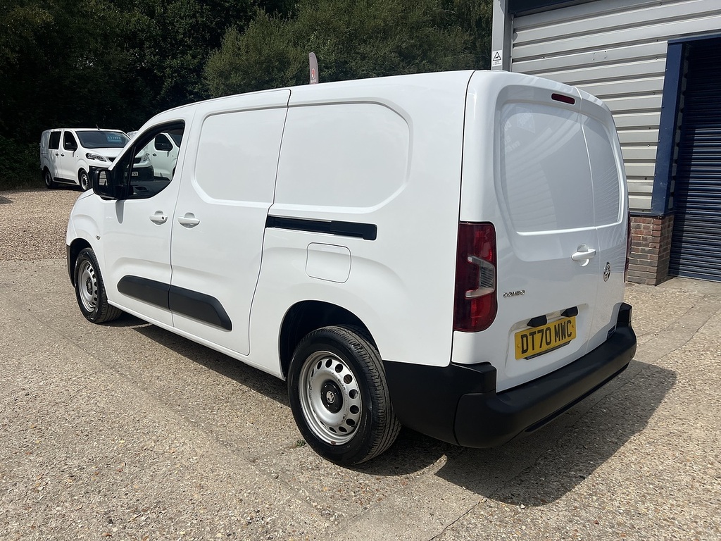 Vauxhall Combo 2300 1.5 Turbo D 100Ps H1 Sportive Van  #5