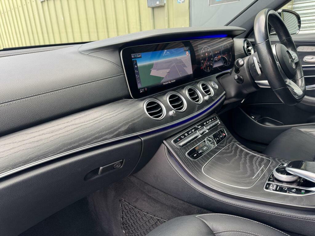 Mercedes-Benz E Class 2.0 E220d Amg Line Edition Premium G-tronic Eur Black #3