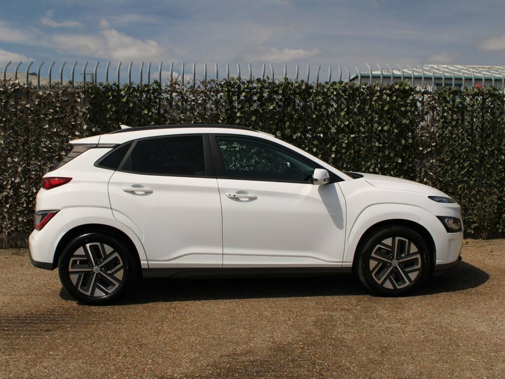 Hyundai Kona Suv DY71ZSV White #4