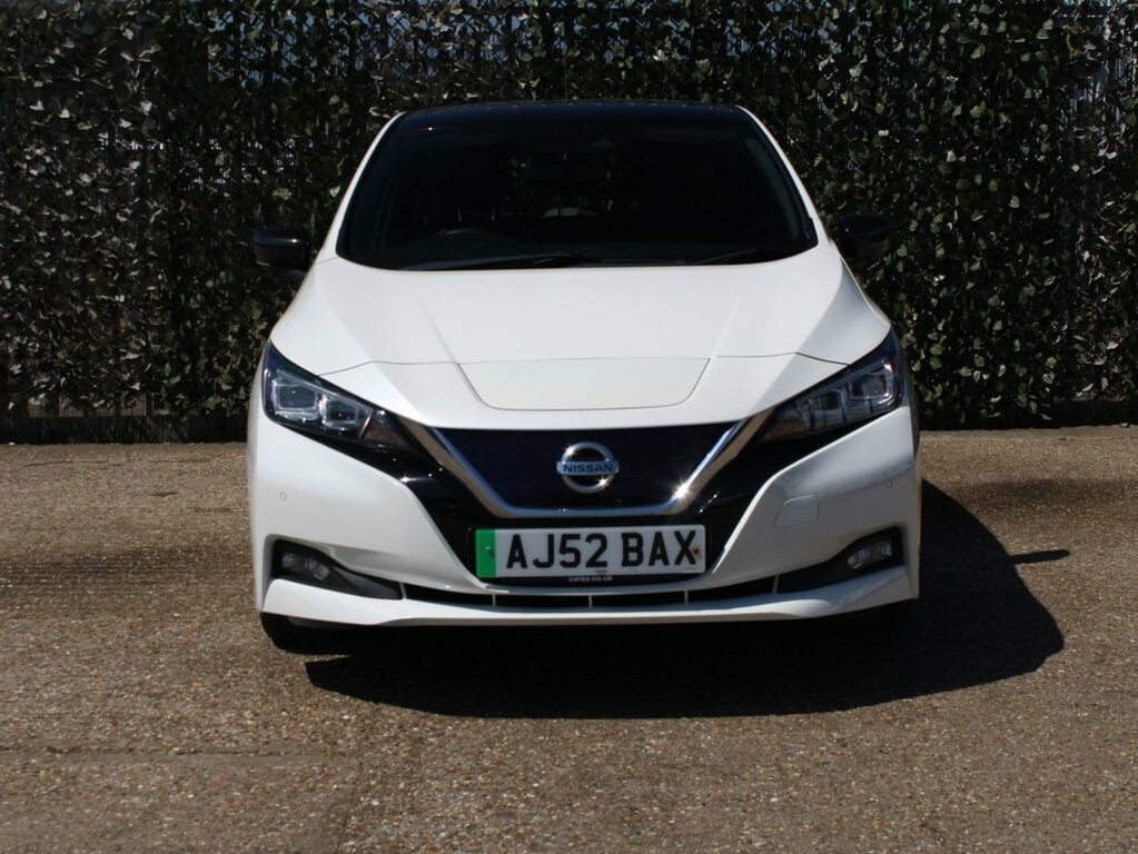 Nissan Leaf Hatchback AJ52BAX White #6