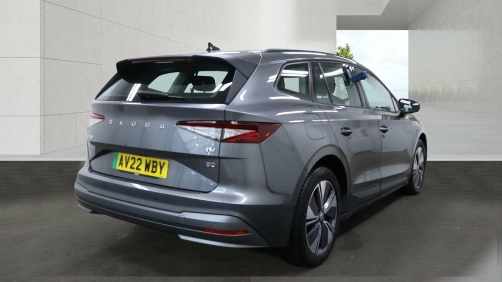 Skoda ENYAQ Suv Grey #4