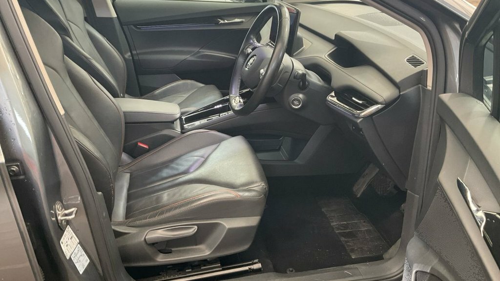 Skoda ENYAQ Suv Grey #6