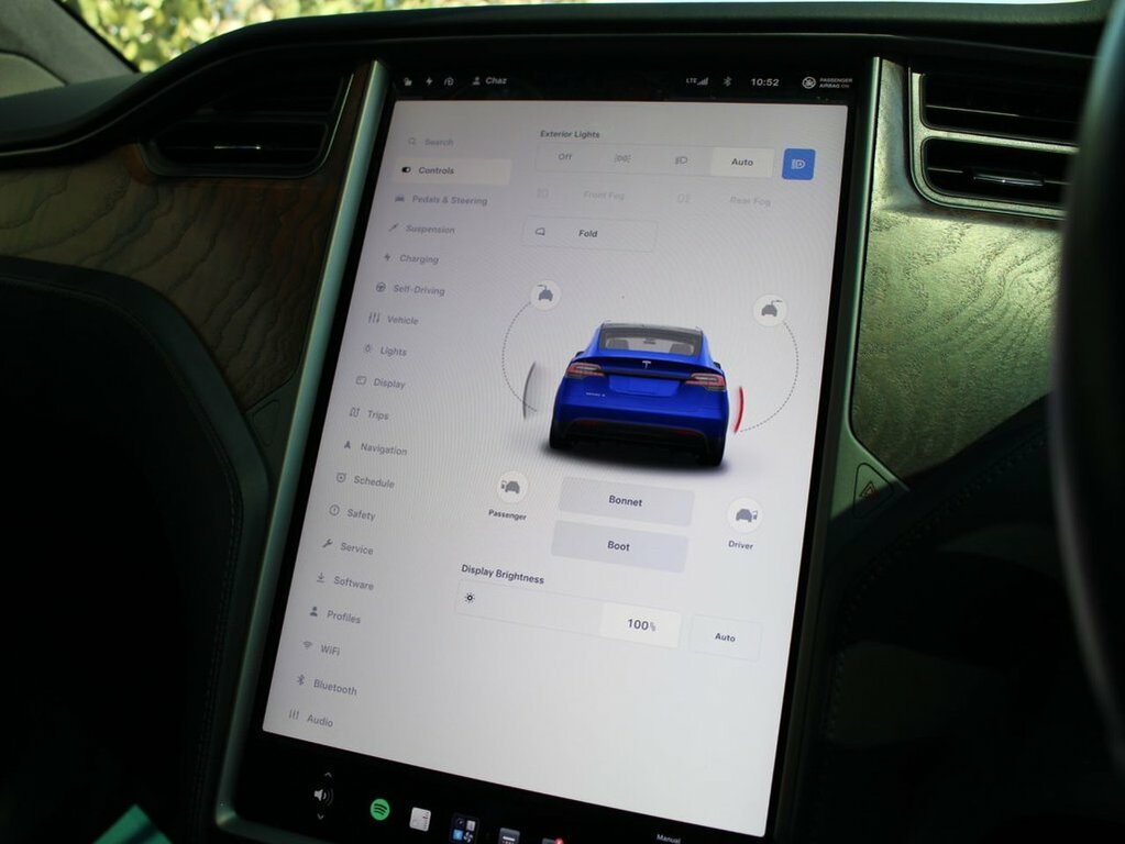 Tesla Model X Model X 100D Red #27