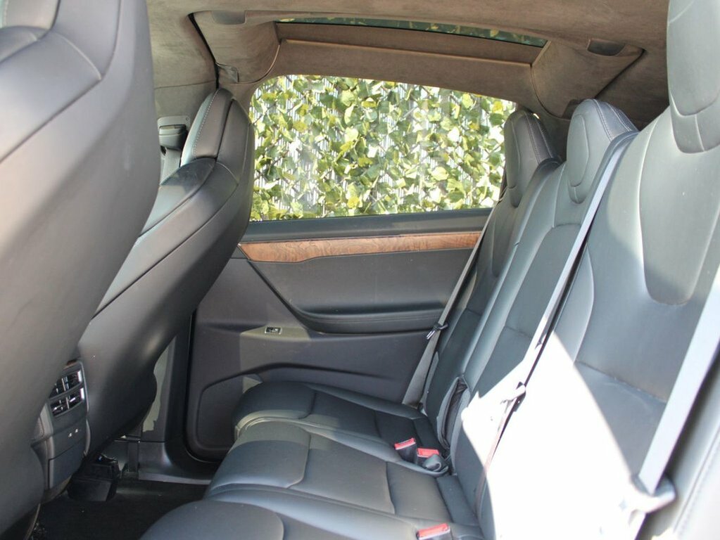 Tesla Model X Model X 100D Red #15