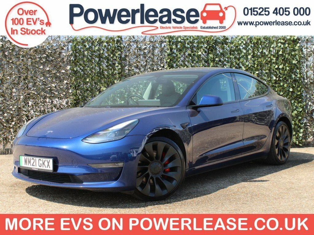 Tesla Model 3 Saloon Blue