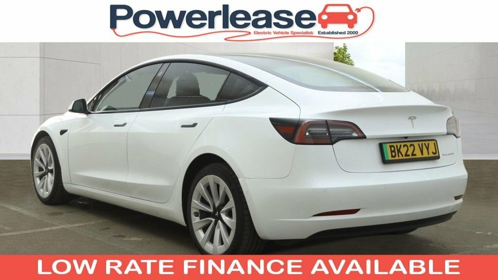 Tesla Model 3 Saloon White