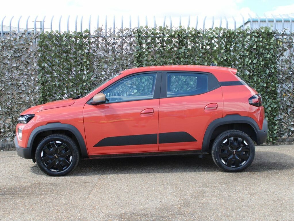 Dacia Spring Hatchback Red #5