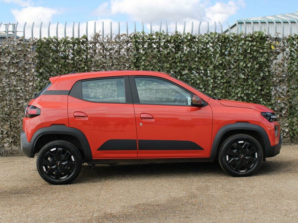 Dacia Spring Hatchback Red #4