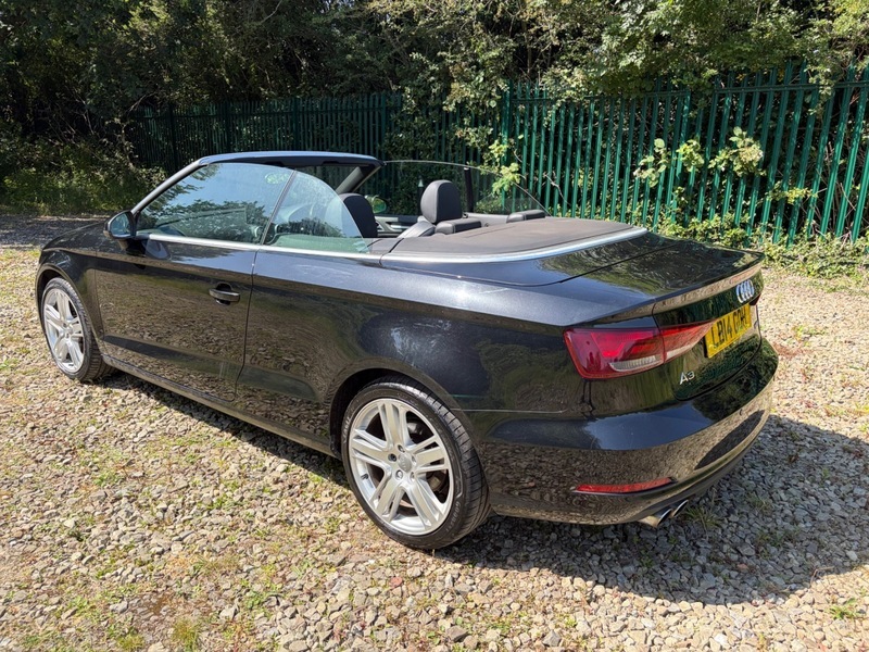 Audi A3 Tfsi Sport Black #4