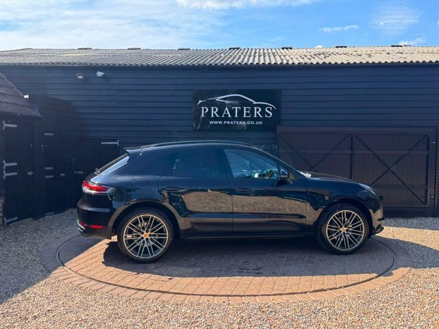 Porsche Macan Suv Pdk Black #5