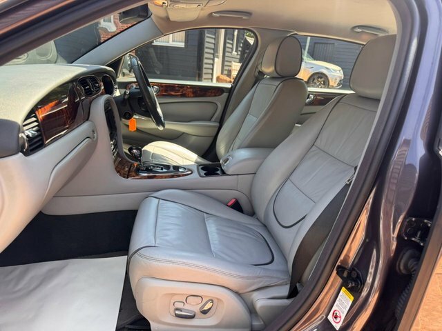 Jaguar XJ Saloon 2.7 Td Sport Premium 200808 Silver #8