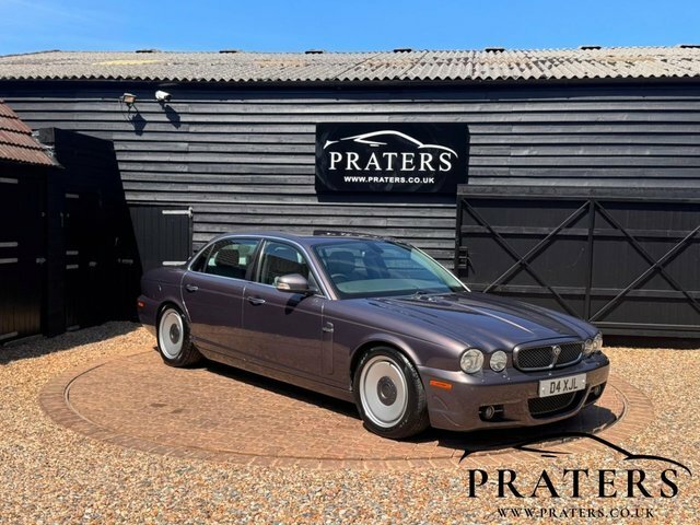 Jaguar XJ Td Sovereign Lwb Saloon Grey
