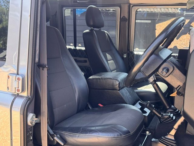 Land Rover Defender 110 Tdci Xs Utility Wagon Grey #6