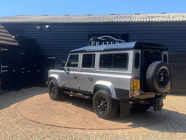 Land Rover Defender 110 110 Tdci Xs U1188 Black #21