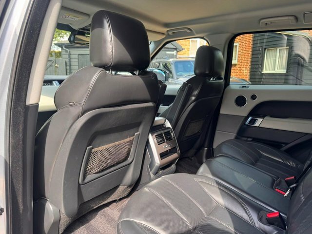 Land Rover Range Rover Sport 3.0L Sdv6 Hse Black #16