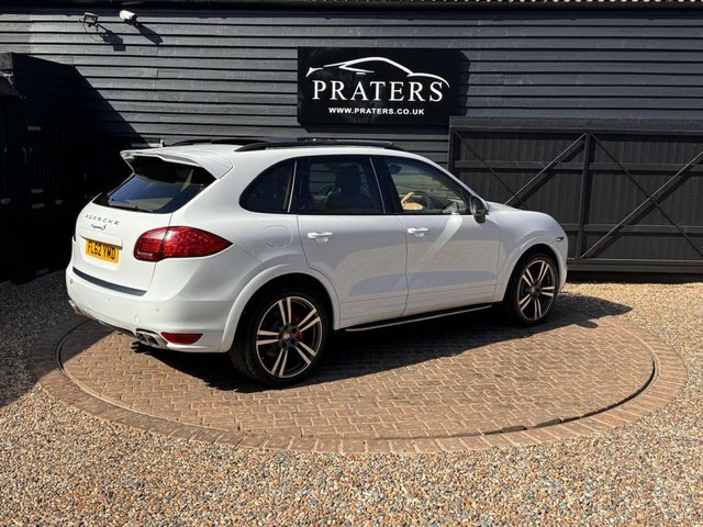 Porsche Cayenne Td V6 Suv White #6