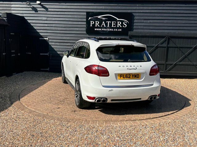 Porsche Cayenne Td V6 Suv White #3