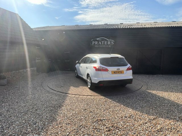 Ford Focus Tdci Zetec Estate White