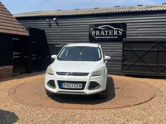 Ford Kuga Tdci Titanium Suv White #3