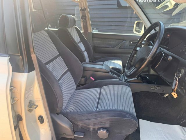 Toyota Land Cruiser 2 Swb 2.5 L Red #9