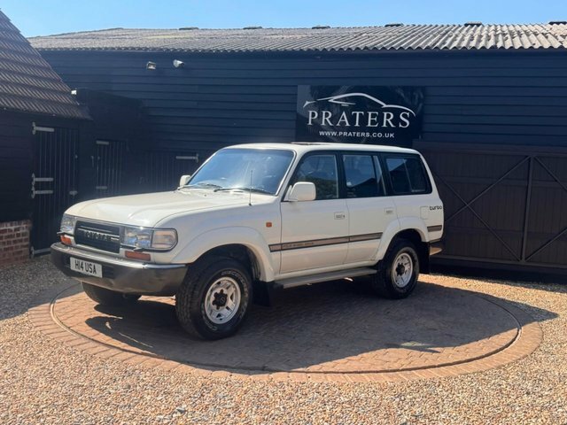 Toyota Land Cruiser 165 Bhp White #2