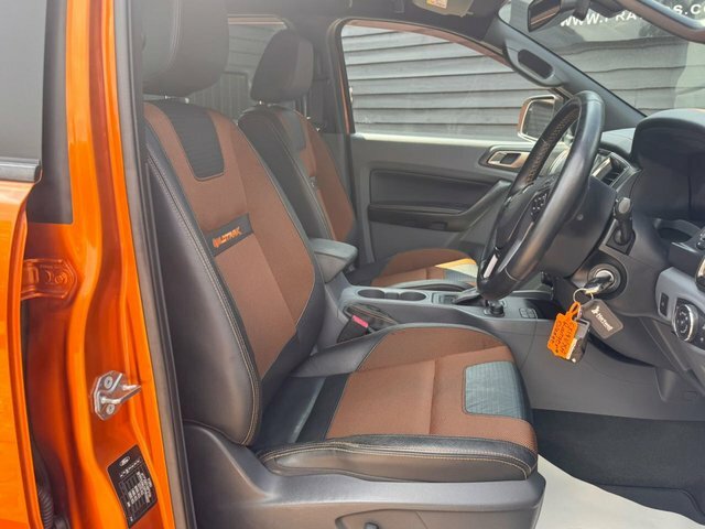 Ford Ranger Tdci Wildtrak Pickup Double Orange #6