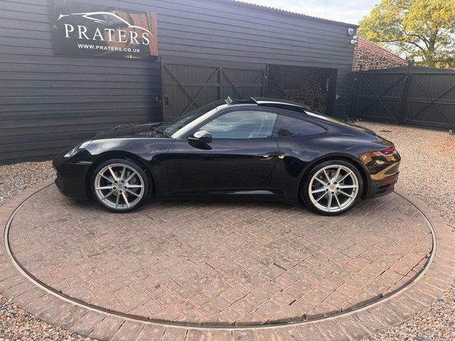 Porsche 911 992 Carrera 4 Coupe Black #6