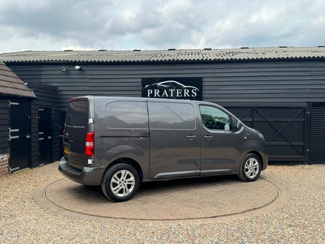 Vauxhall Vivaro 2.0 Turbo D 3100 Edition Crew Van Double Cab D Grey #7