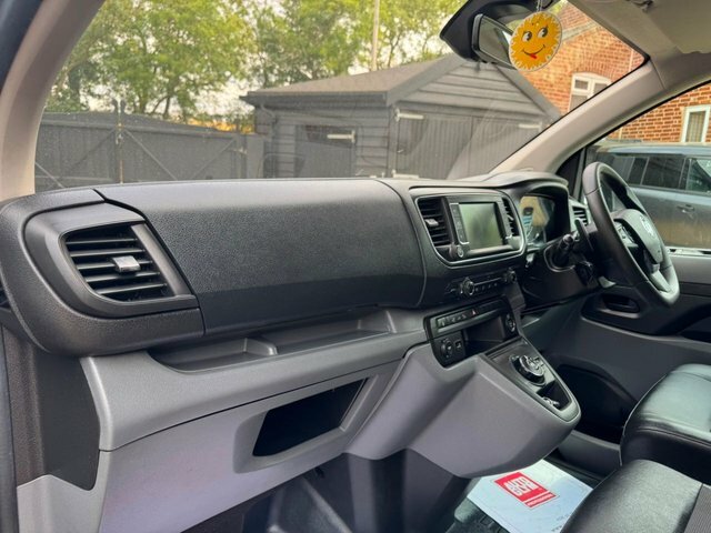 Vauxhall Vivaro 2.0 Turbo D 3100 Edition Crew Van Double Cab D Grey #12
