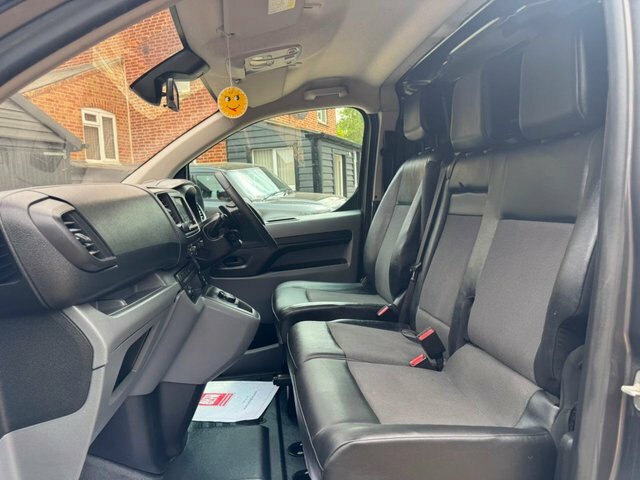 Vauxhall Vivaro 2.0 Turbo D 3100 Edition Crew Van Double Cab D Grey #13