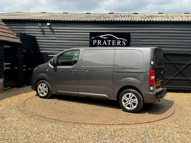Vauxhall Vivaro 2.0 Turbo D 3100 Edition Crew Van Double Cab D Grey #8