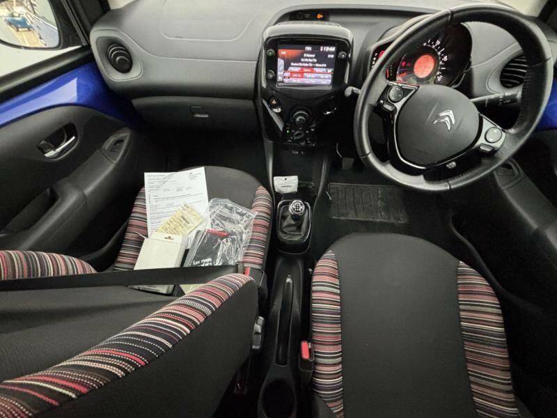 Citroen C1 1.0 Vti 72 Shine Blue #3