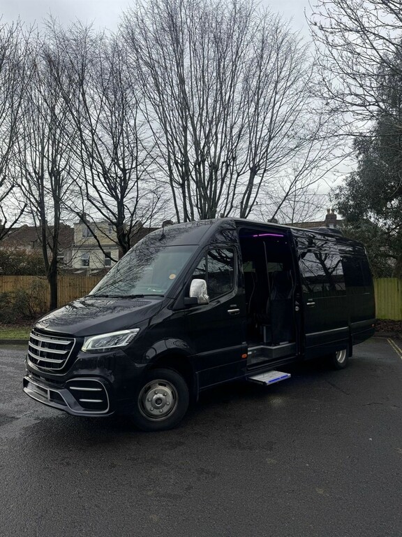 Mercedes-Benz Sprinter 2.0 519 Cdi Progressive G-tronic Rwd L3 H2 Euro 6 OE24NDD Black #6