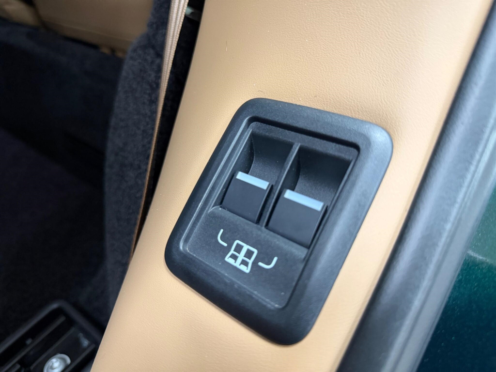 Land Rover Range Rover 4.4 P530 V8 Suv 4Wd Black #61