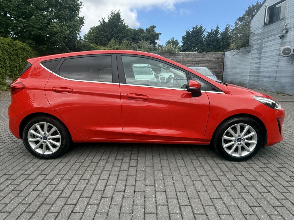 Ford Fiesta Hatchback 1.0 T Ecoboost Titanium X 201818 MA18VTM Red #4