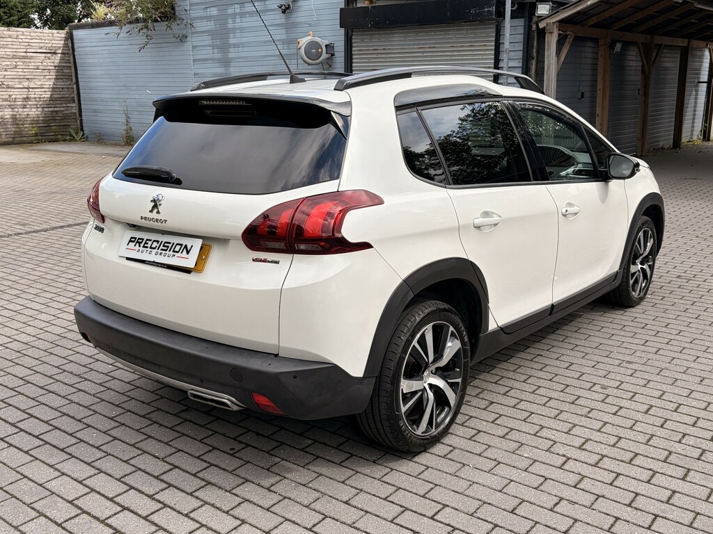 Peugeot 2008 1.6 Bluehdi Gt Line White #5