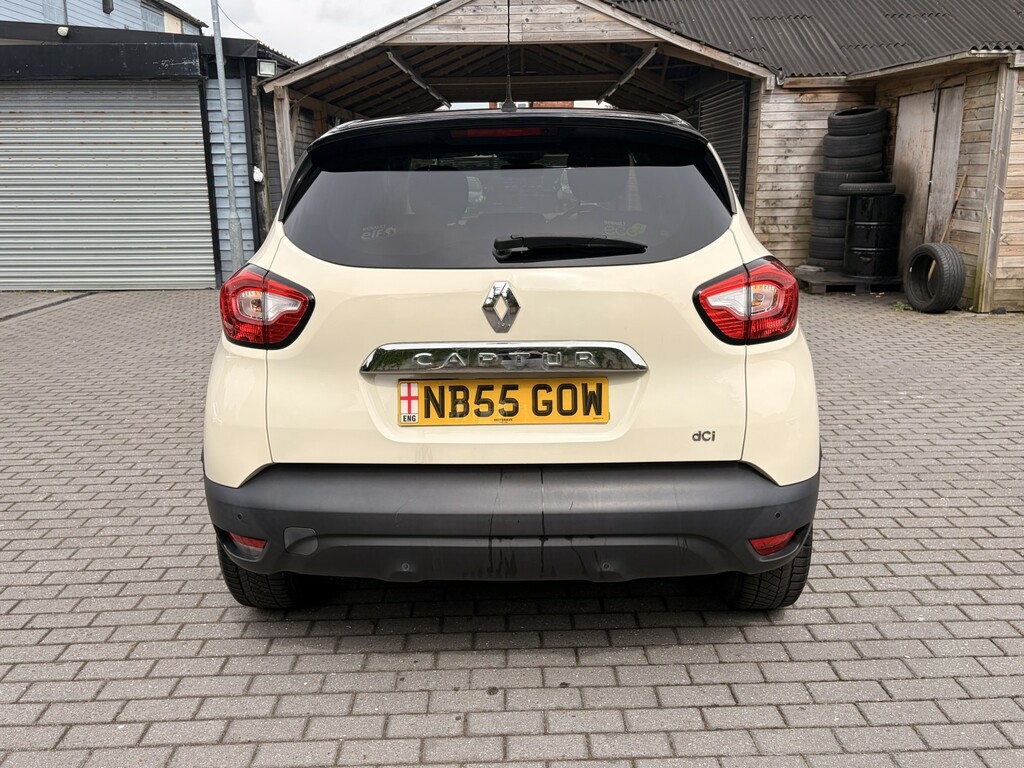Renault Captur 1.5 Dynamique S Medianav Dci 90 Stop Start White #6