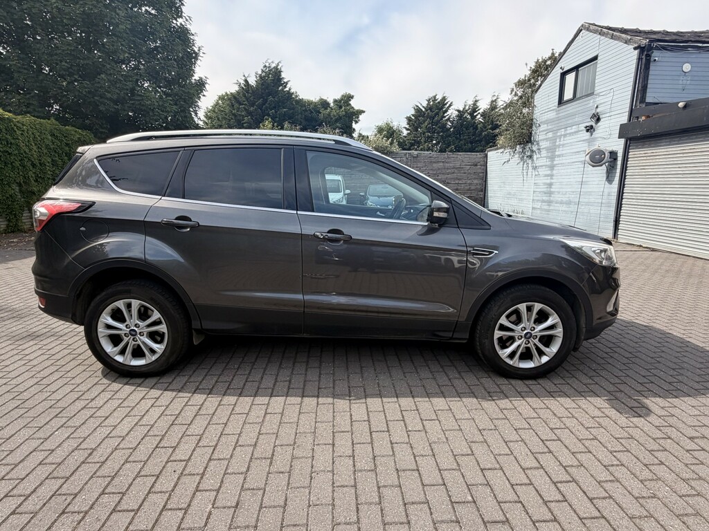 Ford Kuga Suv 1.5 Tdci Titanium 201868 EN68AVJ Grey #4