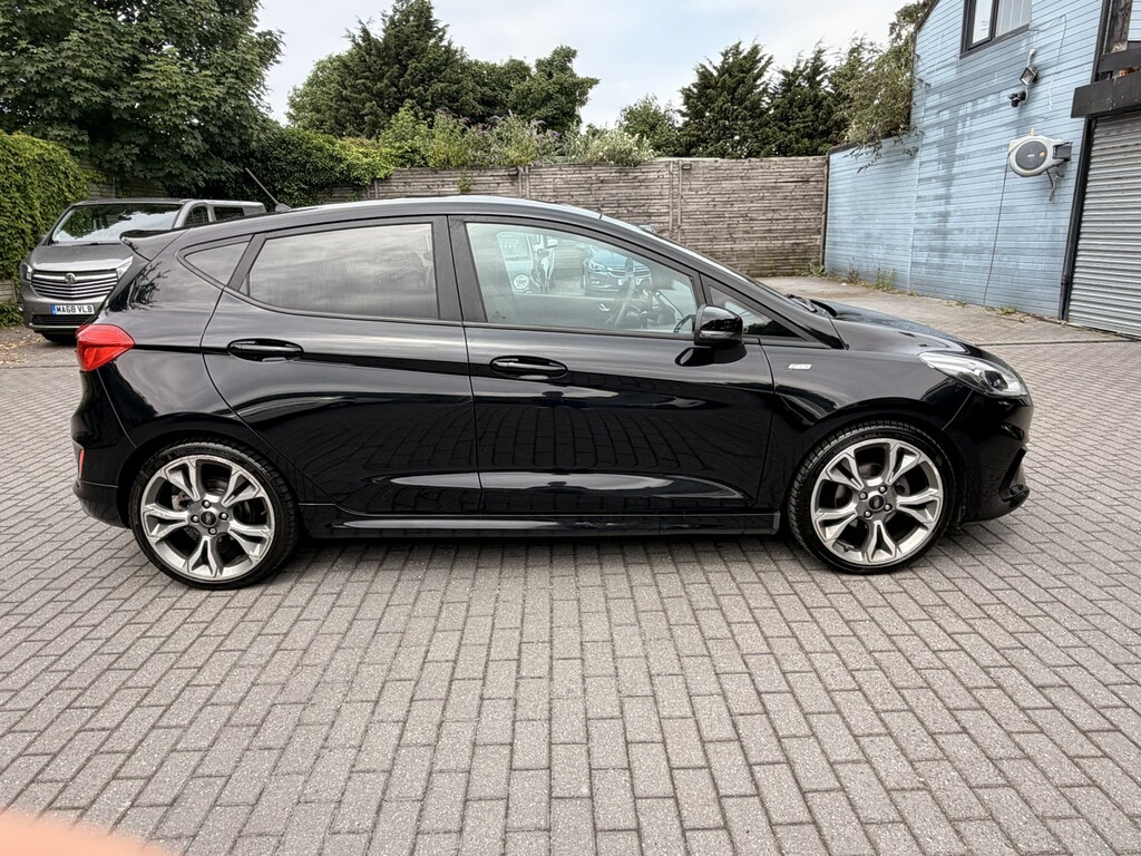 Ford Fiesta Hatchback 1.0 T Ecoboost St-line 201919 CY19TLJ Black #4