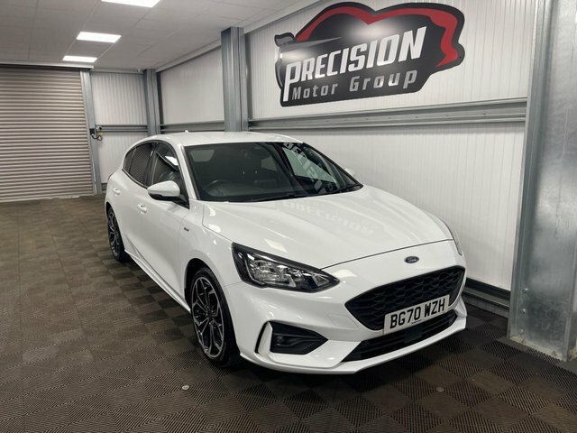 Ford Focus Ecoboost St-line X Euro BG70WZH White #2