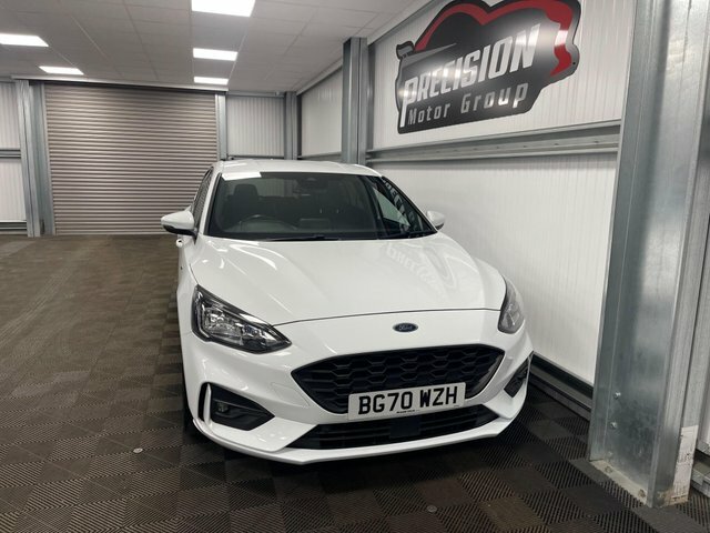 Ford Focus Ecoboost St-line X Euro BG70WZH White #4