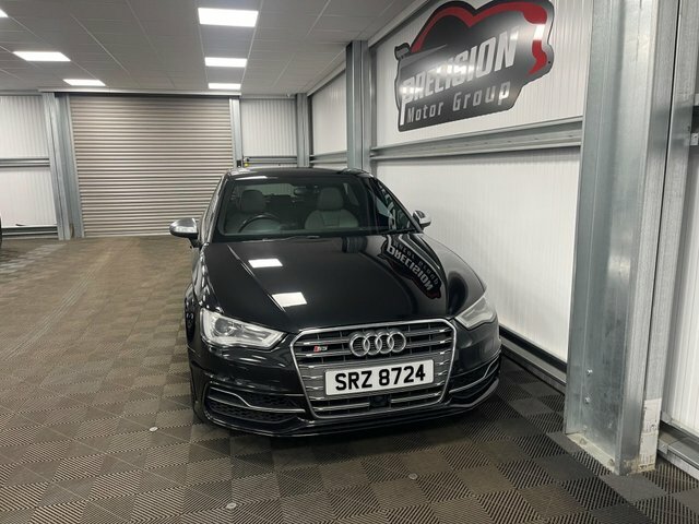 Audi S3 Tfsi Sportback S Tronic Black #4