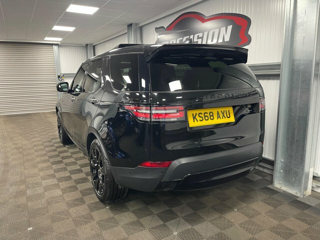 Land Rover Discovery Black #12