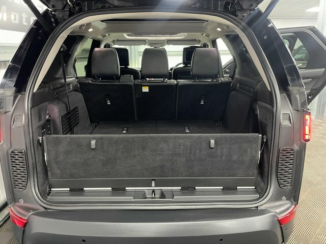 Land Rover Discovery Black #47