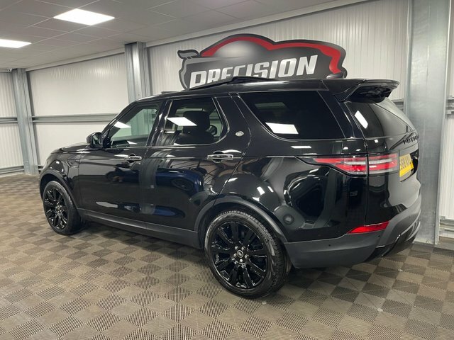Land Rover Discovery Black #15