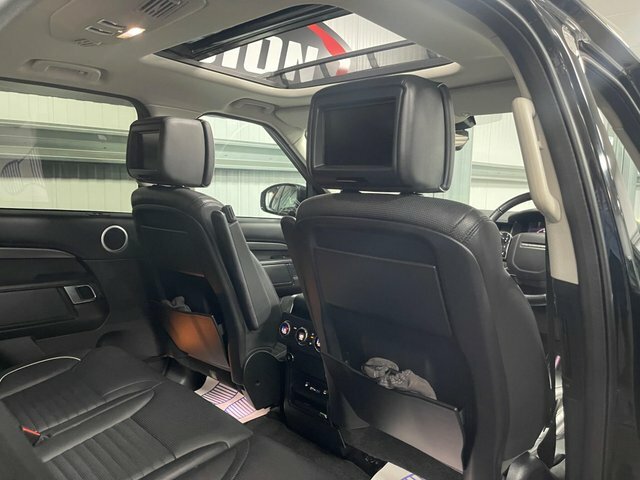 Land Rover Discovery Black #35