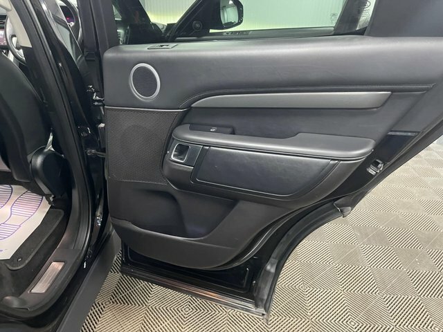 Land Rover Discovery Black #42