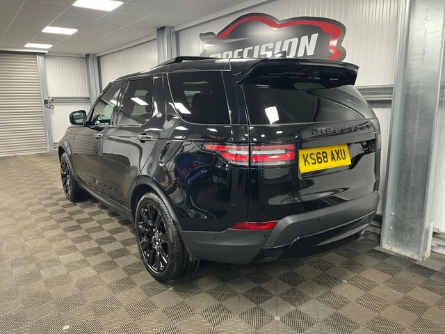 Land Rover Discovery Black #13