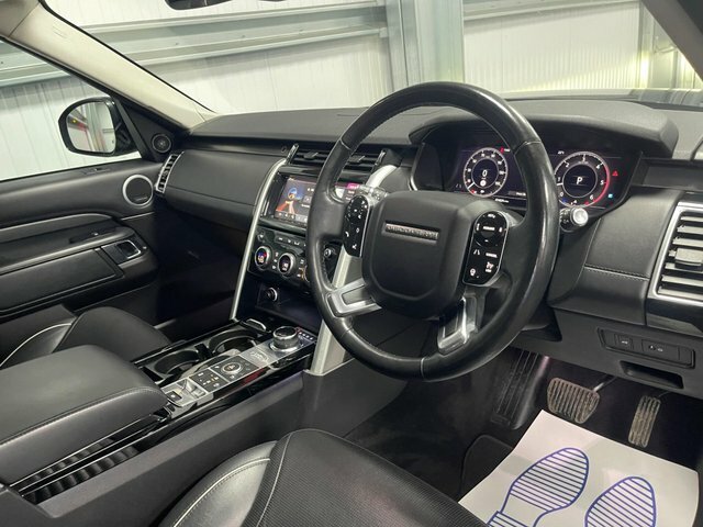 Land Rover Discovery Black #29